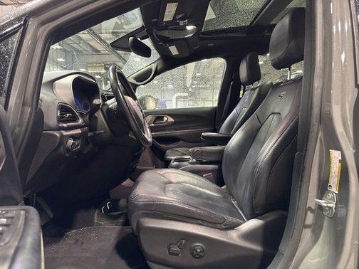 2020 Chrysler Pacifica L