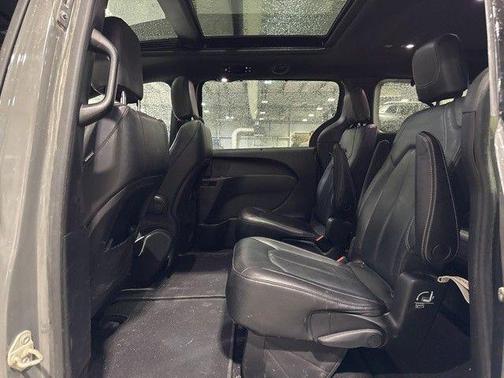 2020 Chrysler Pacifica L