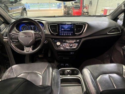 2020 Chrysler Pacifica L