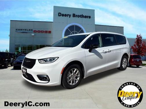 2024 Chrysler Pacifica Touring L