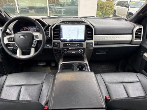 2022 Ford F-350 Lariat