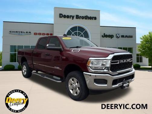 2022 RAM 2500 Tradesman Crew Cab 4x4 6'4' Box