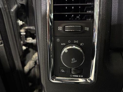 2018 RAM 1500 Laramie