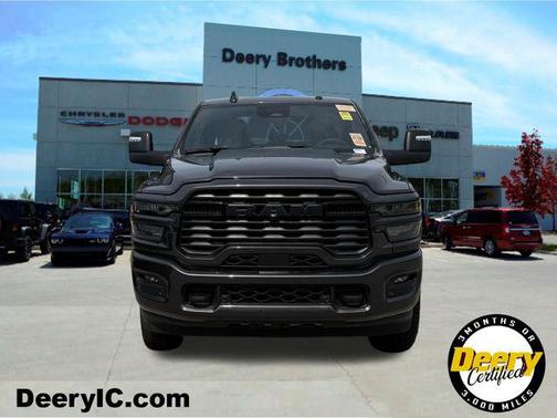 2025 RAM 2500 Big Horn Crew Cab 4x4 6'4' Box