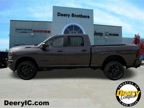 2025 RAM 2500 Big Horn Crew Cab 4x4 6'4' Box
