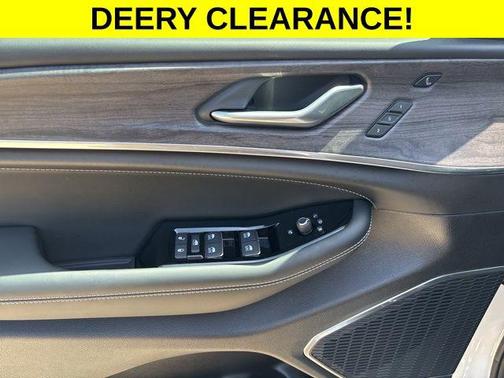 2025 Jeep Grand Cherokee L Overland