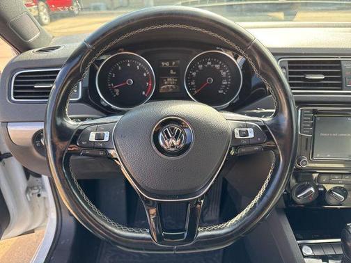 2017 Volkswagen Jetta 1.8T Sport