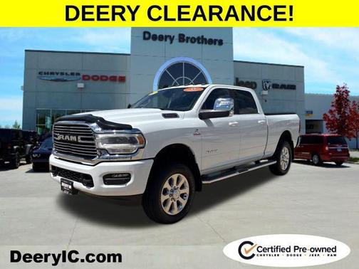 2023 RAM 3500 Laramie Crew Cab 4x4 6'4' Box