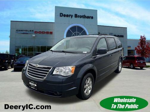 2008 Chrysler Town & Country Touring