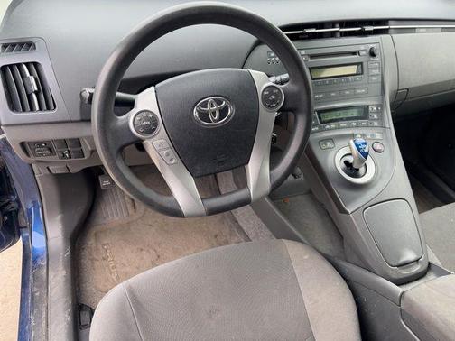 2011 Toyota Prius III