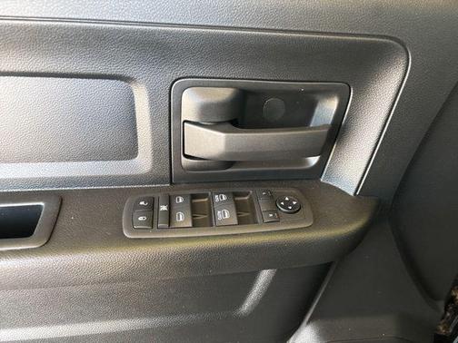 2021 RAM 2500 Tradesman Crew Cab 4x4 6'4' Box