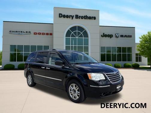 2008 Chrysler Town & Country Limited