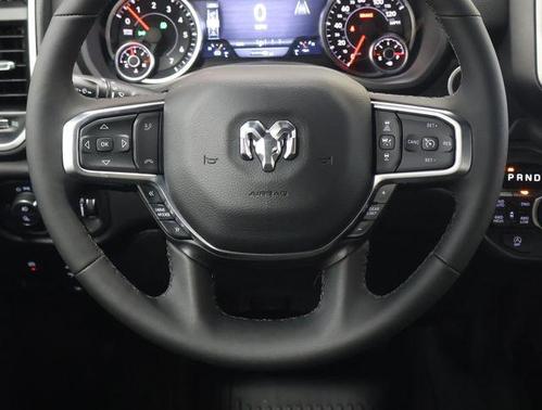 Molten Red Pearlcoat 2026 RAM 1500 Big Horn/Lone Star