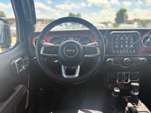 Black Clearcoat 2021 Jeep Gladiator Rubicon