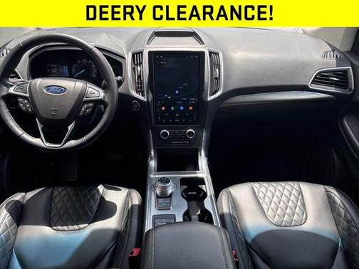 2023 Ford Edge Titanium