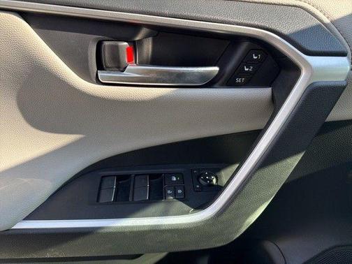 2023 Toyota RAV4 Hybrid Limited