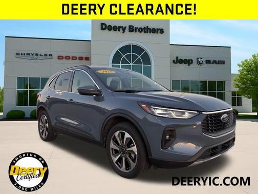 2025 Ford Escape Platinum