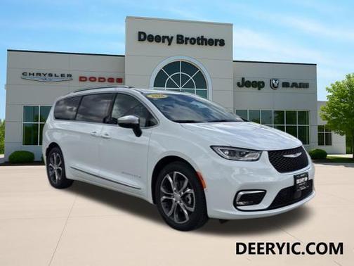 2026 Chrysler Pacifica L