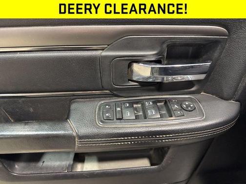 2018 RAM 2500 Big Horn Crew Cab 4x4 8' Box