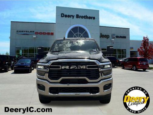 2025 RAM 2500 Big Horn Crew Cab 4x4 6'4' Box