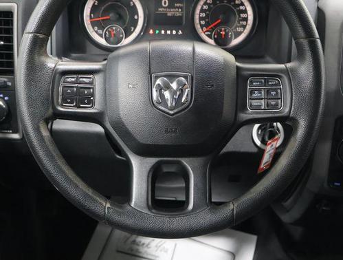 Bright White Clearcoat 2017 RAM 1500 Tradesman