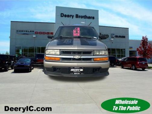 1999 Chevrolet S-10 Base