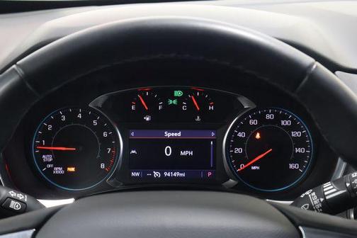 Radiant Red Tintcoat 2023 Chevrolet Traverse LT Cloth