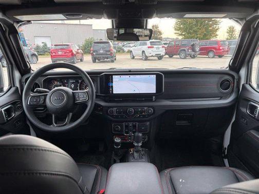 Bright White Clearcoat 2025 Jeep Wrangler Rubicon