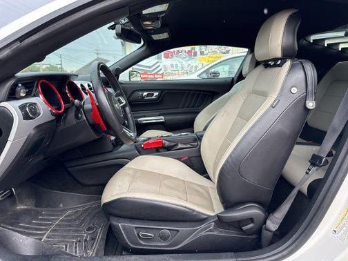 2017 Ford Mustang EcoBoost Premium