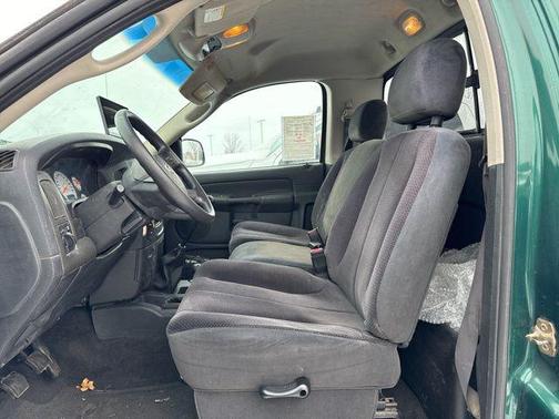 2004 Dodge Ram 2500 SLT