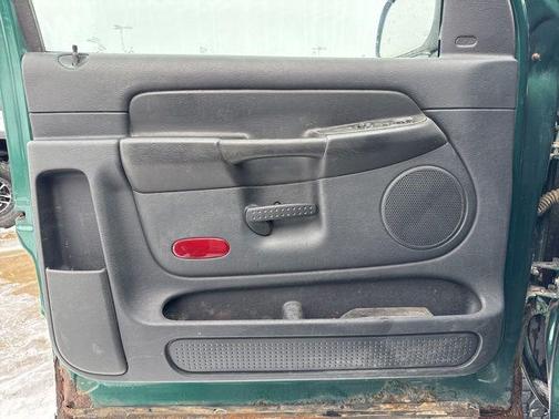 2004 Dodge Ram 2500 SLT