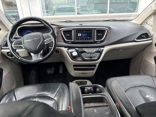2019 Chrysler Pacifica Touring L