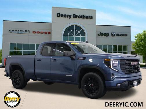 2025 GMC Sierra 1500 Elevation