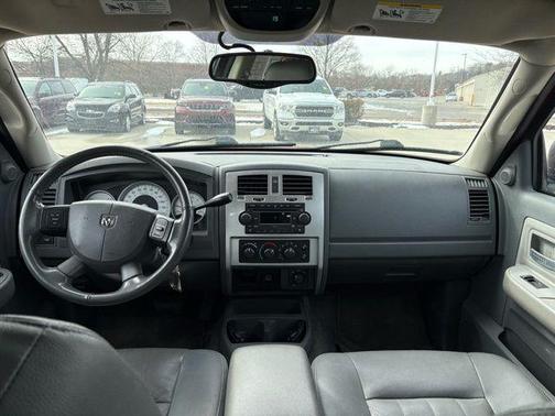 2005 Dodge Dakota Laramie Quad Cab