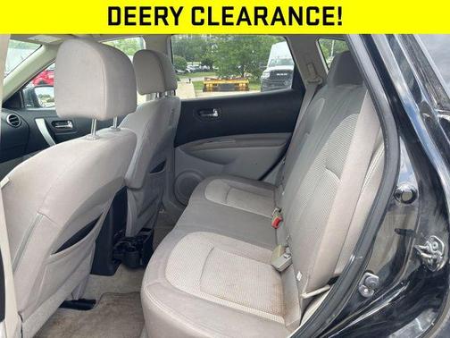 2011 Nissan Rogue SV