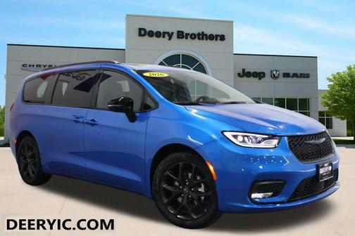 2026 Chrysler Pacifica L