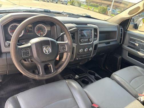 2017 RAM 2500 Tradesman Regular Cab 4x4 8' Box