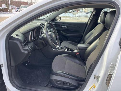 2015 Chevrolet Malibu 1LT