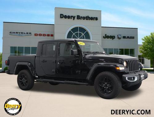 Black Clearcoat 2021 Jeep Gladiator Sport S