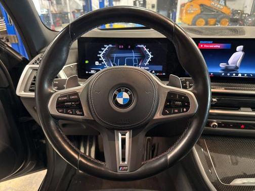 Black 2024 BMW X5 M60i