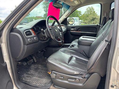 2009 Chevrolet Suburban 1500 LT1