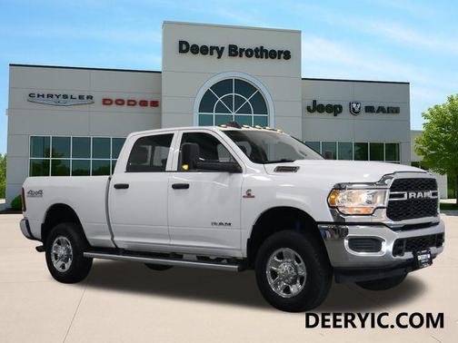 2020 RAM 2500 Tradesman Crew Cab 4X4 8' Box