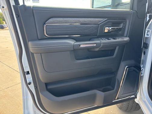 2026 RAM 2500 Limited