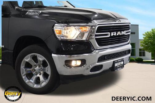 Diamond Black Crystal Pearlcoat 2020 RAM 1500 Big Horn/Lone Star
