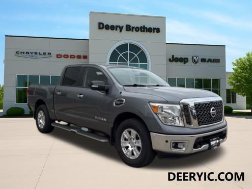 2017 Nissan Titan SV