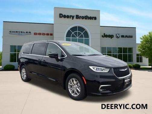 2025 Chrysler Pacifica L