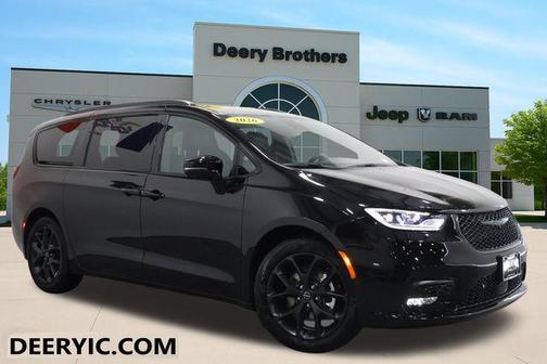 2026 Chrysler Pacifica L