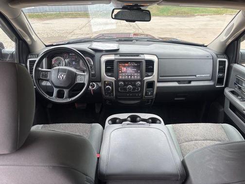 2016 RAM 1500 Big Horn