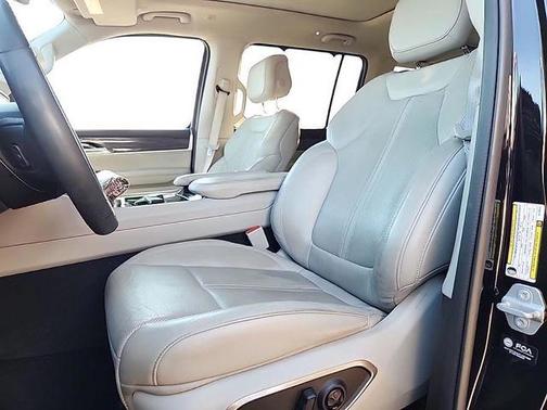 2022 Jeep Wagoneer Series III 4x4