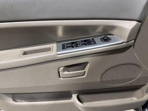 2007 Jeep Grand Cherokee Laredo